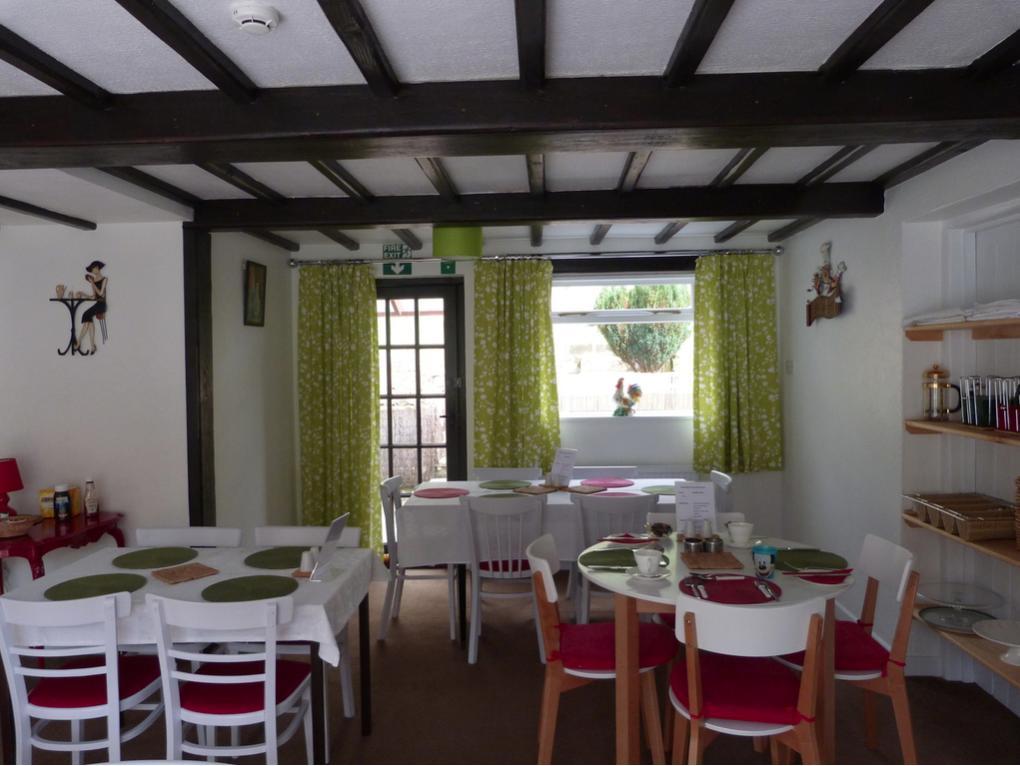 Neuadd Wen Guest House 카마던 외부 사진